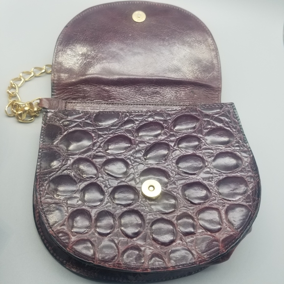 Vintage Gold Chain Joan & David Calfskin Patent Crossbody Bag - Picture 4 of 9